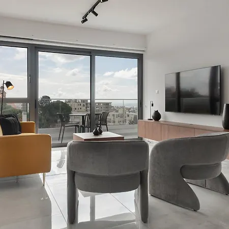 Phaedrus Living Noir