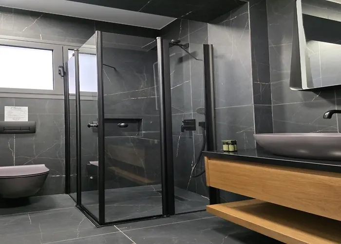 Phaedrus Living Noir アパート *