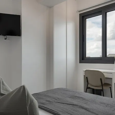 Phaedrus Living Noir Pafos