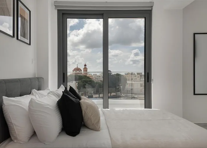 Apartmán Phaedrus Living Noir *